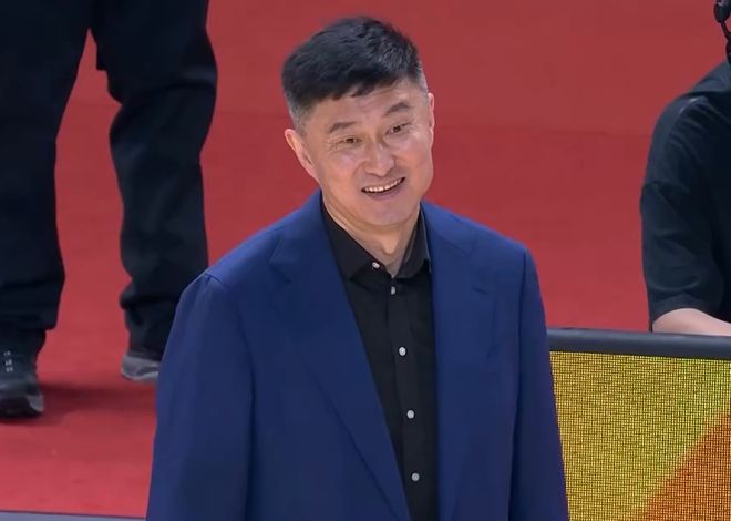 广东队2-1广州！晋级八强，杜锋感慨万千