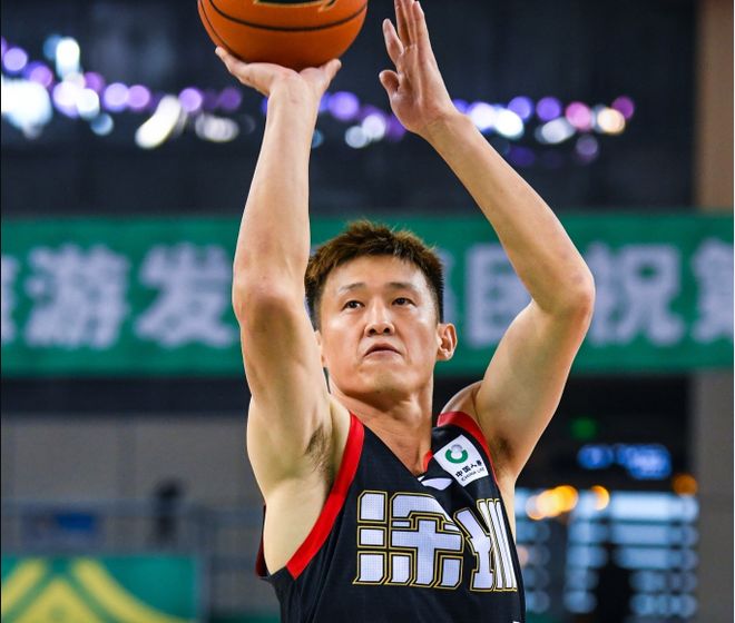 里程碑！周鹏CBA总分超韩德君升历史第11 高居现役第4位