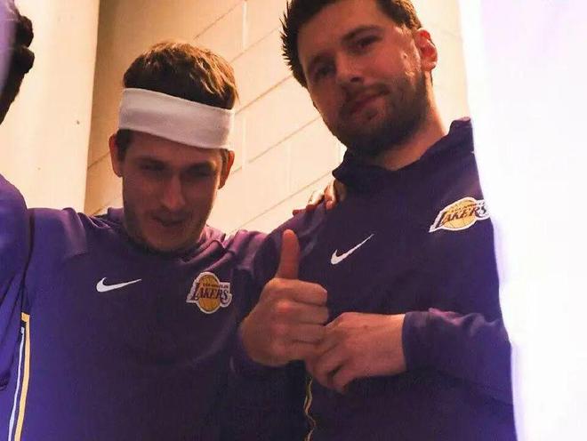 10连胜算个P！落选秀超神！湖人这场输得不冤！！