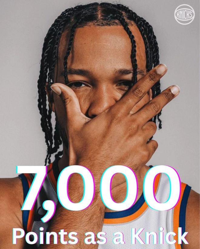 尼克斯7人上双大胜雄鹿 布伦森27+7单节22分迎7000分里程碑