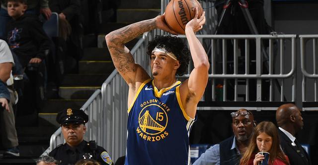 桑托斯谈续约:我爱勇士!我想为巴西热爱篮球的孩子们树立榜样