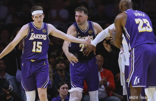 湖人该如何赢火箭？詹姆斯道出取胜之匙，八村垒成X因素