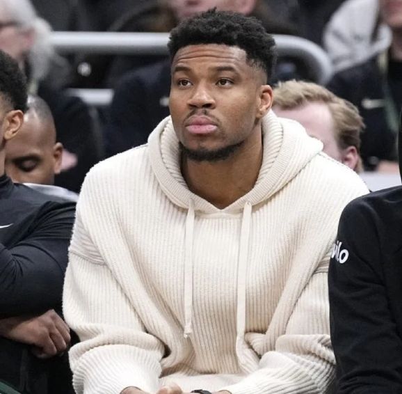 雄鹿提前无缘季后赛,或成为字母哥离开雄鹿的导火索!