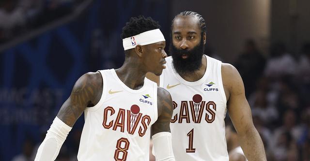 哈登称赞施罗德：他表现得无可挑剔 我们就是要为他创造机会