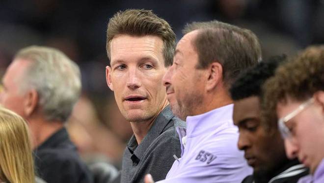 勇士队传闻：迈克·邓利维秘密续约，公牛队转会传闻甚嚣尘上