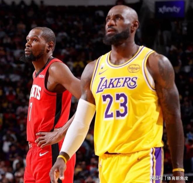 冲三吗？湖人这软柿子，谁都想打，单核詹姆斯真是悲啊