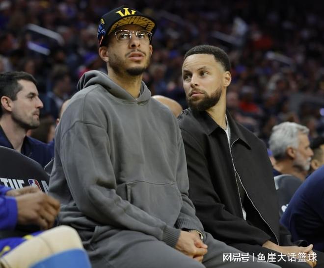 勇士101-129湖人!科尔赛后替格林辩解,库里一番表态也成关键