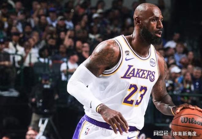 19分大败，9中2创多项最差纪录，41岁詹姆斯打不动了