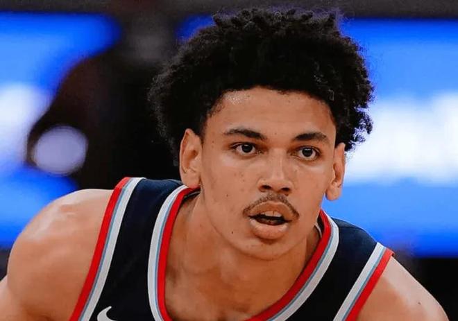 快船88-94森林狼 球员评价:2人优秀,3人及格,5人低迷 快船88-94森林狼 球员评价:2人优秀,3人及格,5人低迷