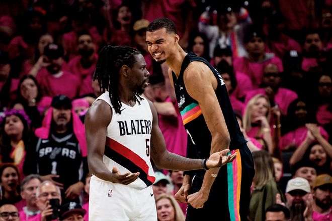 季后賽首秀破紀(jì)錄，超越鄧肯！楊瀚森也上場(chǎng)了！