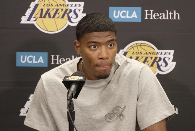 八村垒:首发和替补我都能很好的适应,再次见到浓眉非常开心 八村垒:首发和替补我都能很好的适应,再次见到浓眉非常开心