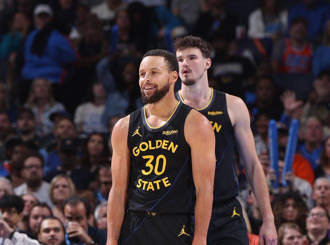 客场1胜6负!勇士回到老路:库里归来低迷,巴特勒效应已消失?