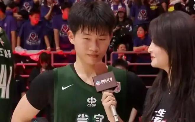 暗示离队？广东青训新星坦言未来不确定 杜锋或失去这位天赋后卫