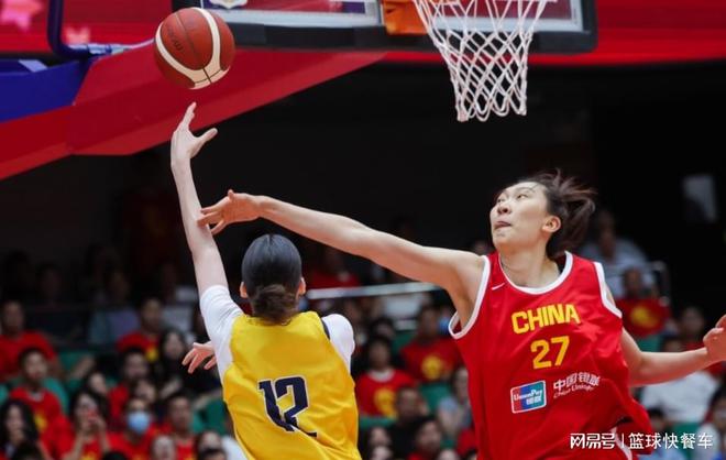 女籃兩戰大勝113分被無視？專家潑冷水：打旅遊隊虐菜有啥可炫耀