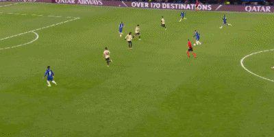 【早报】害人精牢霍！十人巴萨脆败切尔西！