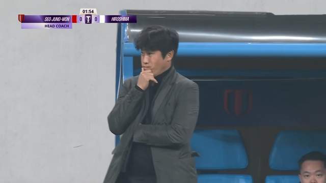 周定洋造點(diǎn)，成都蓉城1-1廣島三箭，5輪積5分 德?tīng)柤佣鄵Q上又換下