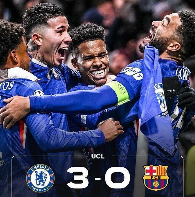 歐冠3-0！切爾西大勝10人巴薩！18歲巴西天才閃耀，藍(lán)軍3球被吹