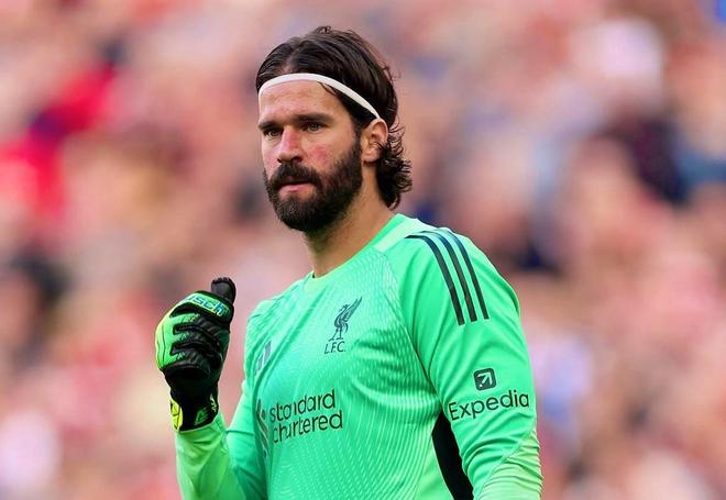 利物浦官方：阿利松因病缺席與埃因霍溫的歐冠比賽