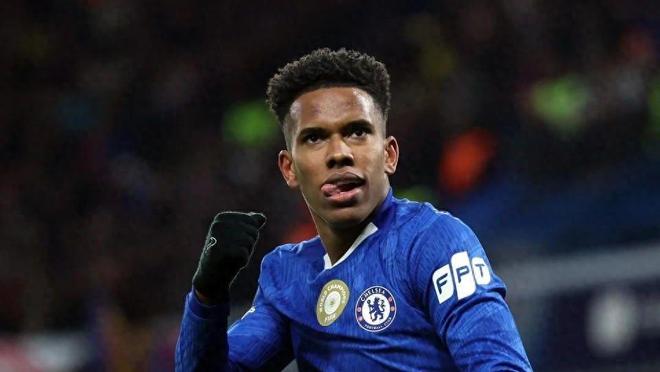 埃斯特旺載入歐冠史冊(cè)：18歲巴西新星比肩姆巴佩、哈蘭德