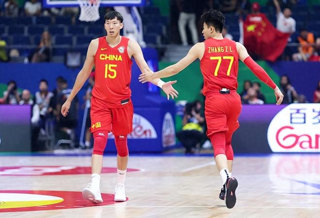 没篮啊！中国男篮完败韩国队，郭士强被炮轰，选人有问题...