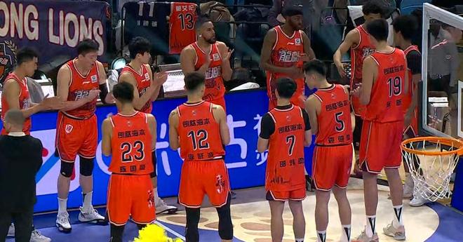 大胜广州拿首胜！广东评分：1人满分7人上佳，萨姆纳不愧是高级货