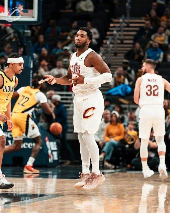 终结3连败！骑士大胜双杀步行者 米切尔43分末节16分