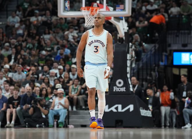 就在今天，40岁保罗宣布决定，达成79年NBA独一无二的纪录
