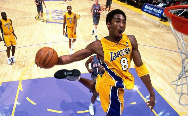 這是科比生涯最瘋狂的蓋帽，狂追20米，只為了蓋帽你