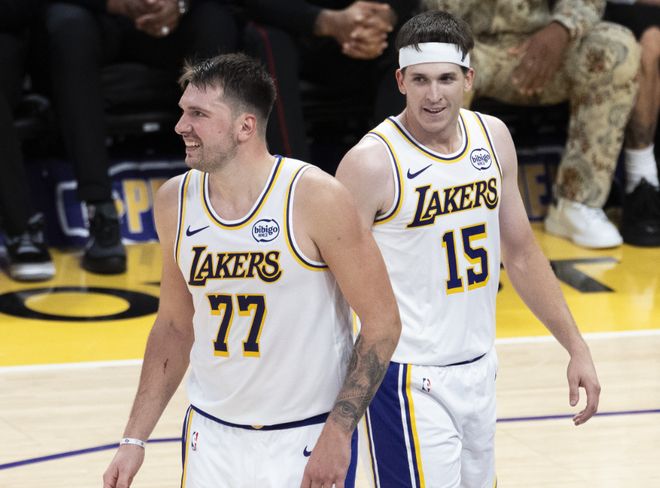 就在今天，东契奇又爆发，15场500分！达成79年队史第一纪录...