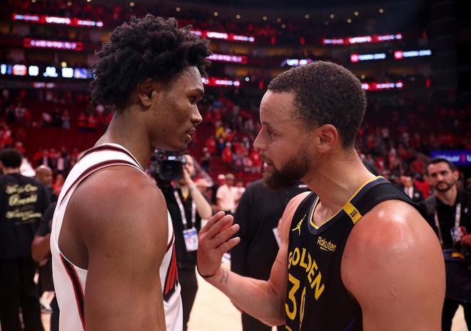 火箭对阵勇士！伤病名单出炉：航天城6人缺阵，超级残阵双核坐镇