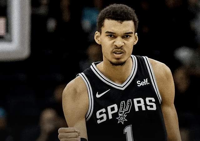 大勝！文班27+11，榜眼11+8兌現(xiàn)哈登天賦，馬刺要改變西部格局了