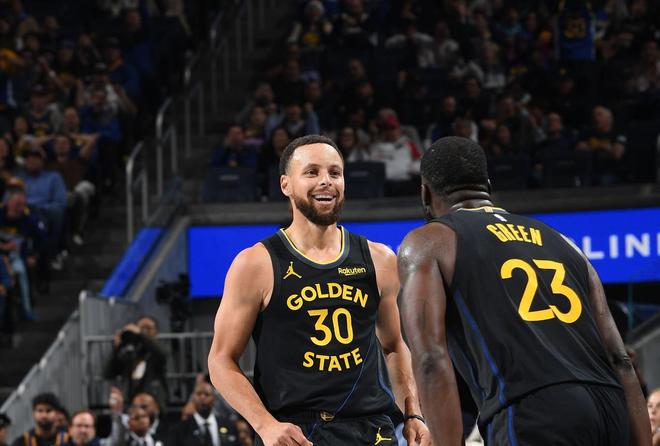 勇士啃老重蹈覆辙？37岁库里尽力了，巴特勒效应消失