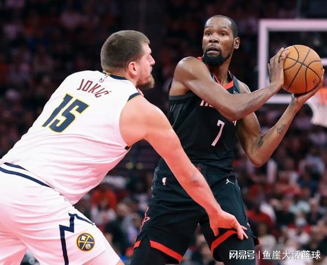 NBA最新排名！火箭太陽(yáng)三隊(duì)肩并肩，勇士雪上加霜，湖人漁翁得利