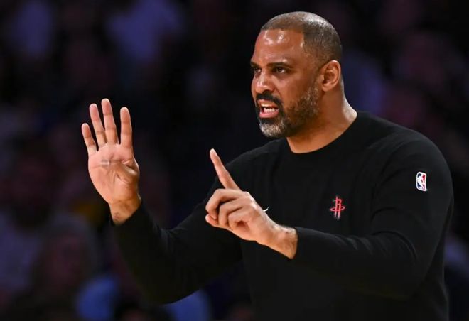 火箭輸馬刺！烏度卡五大自殺，阿門崩盤，5將發(fā)揮卻難救主！