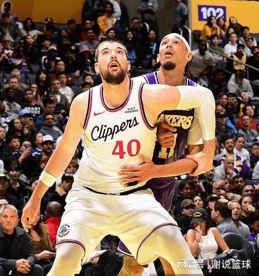 快船又被多方群嘲，对手五人缺阵也打不过，已成西部第二惨球队？...