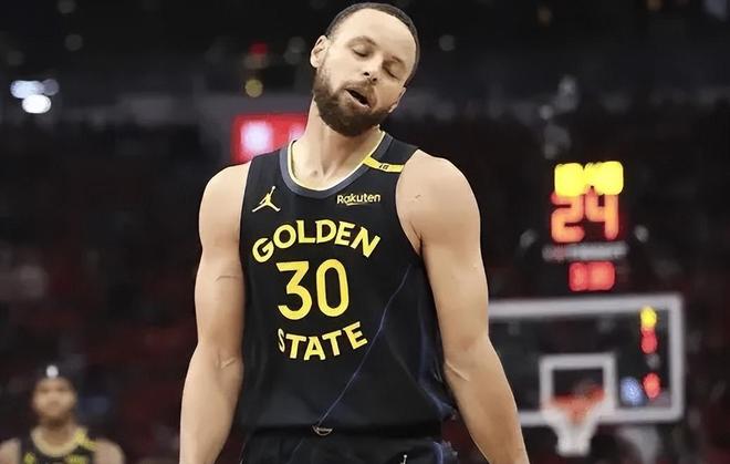 勇士惨败雷霆!库里格林罪魁祸首,库明加+替补难以雪中送炭!