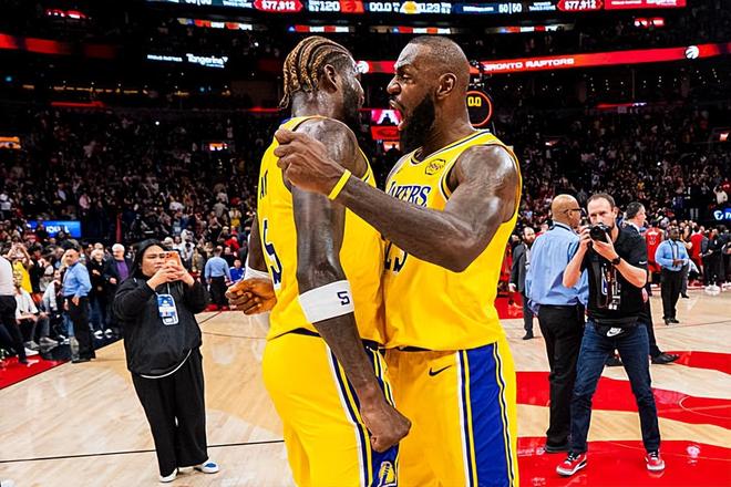 简直是攻守兼备!湖人内线新援打出了远高于工资水准的表现?