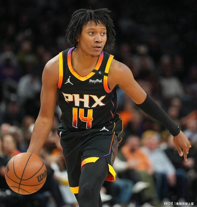 达成签约！哈登再获帮手，22届首轮29号秀正式加盟快船