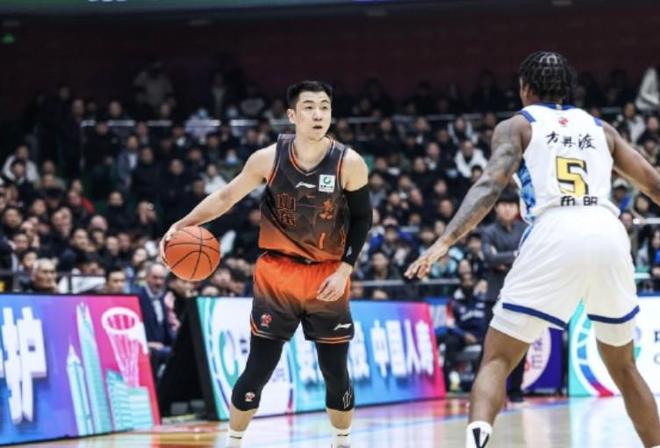 赛季首次回到济南主场，高诗岩：感谢球迷的支持，好久不见！