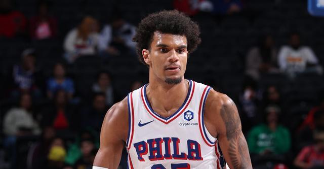 納斯：巴洛右肘傷勢恢復較慢 預計下周更新恢復情況