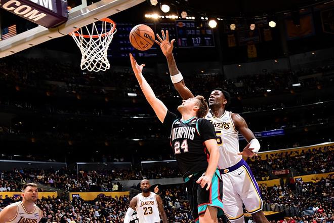 顶级投手突然间彻底失准了！否则灰熊可能就有机会掀翻湖人了？