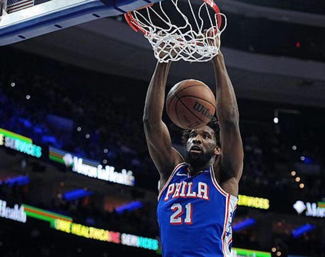 76人三巨頭73分三殺奇才 恩比德28+7馬克西22+8喬治23分