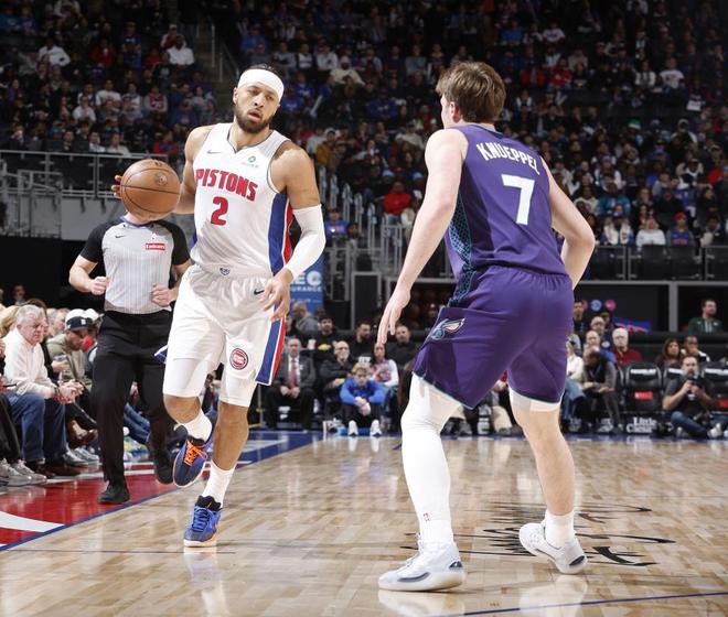 稳固东部第一！活塞大胜黄蜂 坎宁安本季3次三双追平东契奇