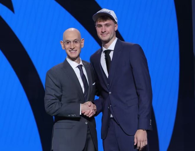 一文总结NBA选秀：杨瀚森16号秀林葳落选 湖人被截胡+勇士选两人