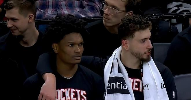 火箭大胜篮网豪取四连胜！4个好消息透露争冠野心