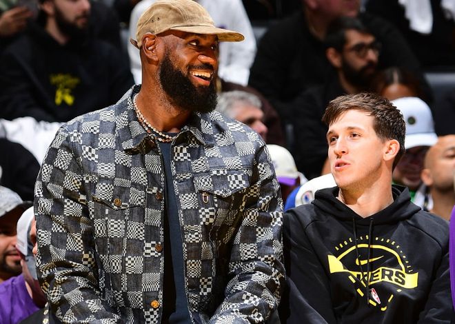 里夫斯连续3场缺阵！詹姆斯可能前往发展联盟 湖人连胜关键在心态