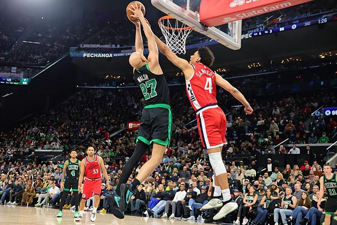 攻防两端都完爆了快船，凯尔特人锋线新星的进步真是相当明显？