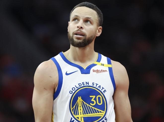 NBA今日里程碑！威少创神级纪录，哈登队史第1，库里超越乔丹老詹...