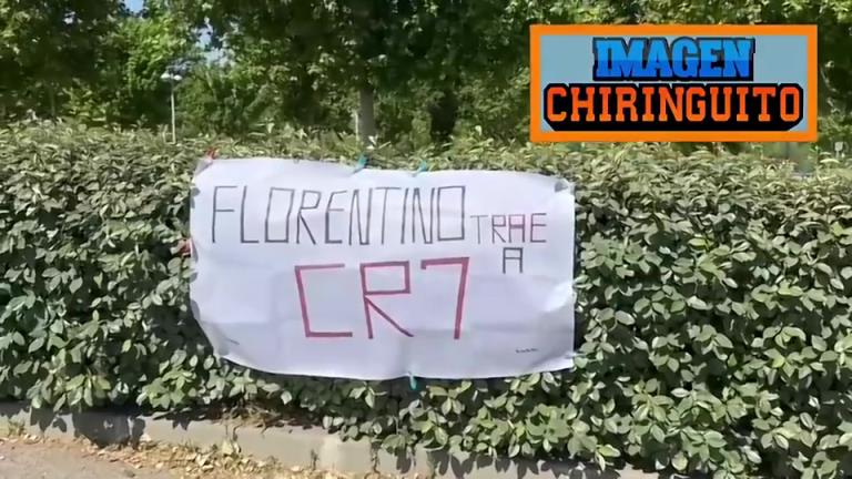 C罗回皇马？球迷在皇训练基地外挂横幅：弗洛伦蒂诺，签下C罗！