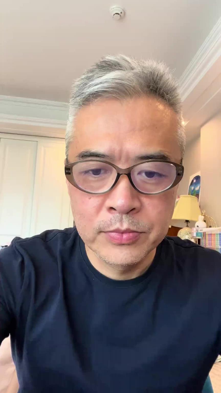 担忧！段暄：可以在拼抢上做文章 但对国足体能很担心